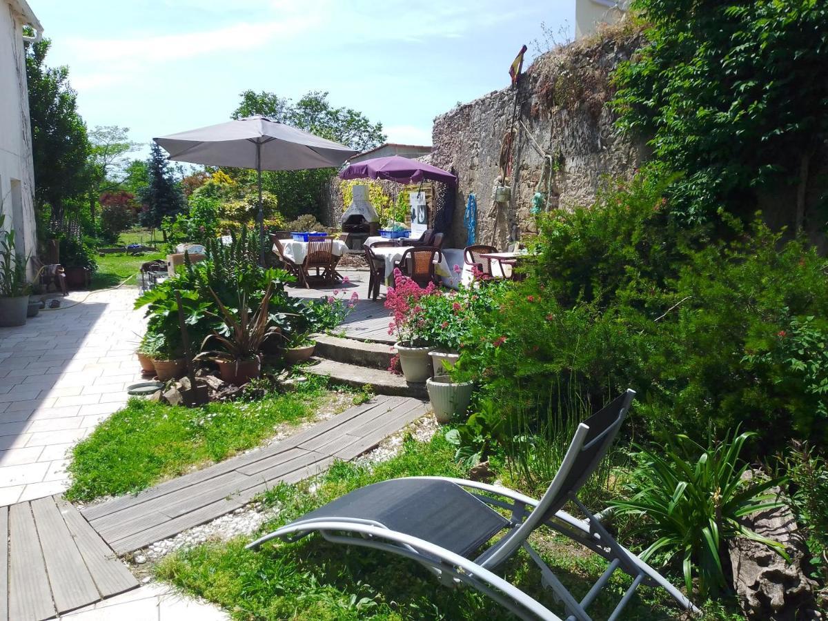 Guest House Groupe Et Famille Saint-Saint-Paimboeuf Exterior foto